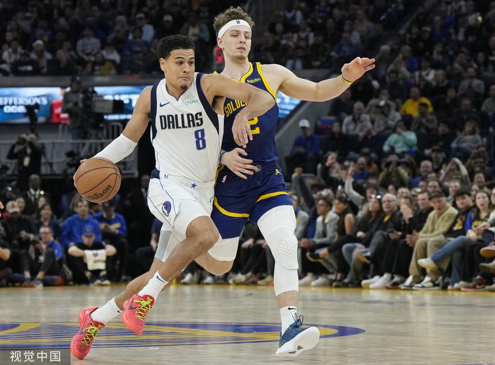 的比赛中脱 的比赛中脱